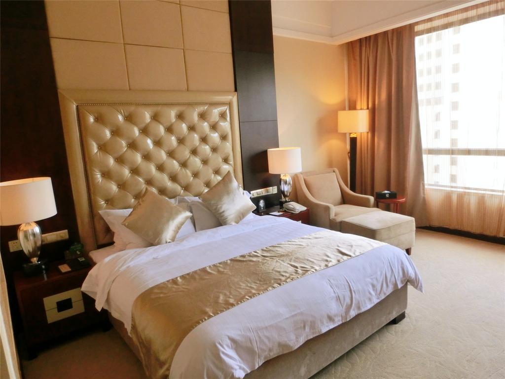 Yue Xiu Hotel Гуанчжоу Номер фото