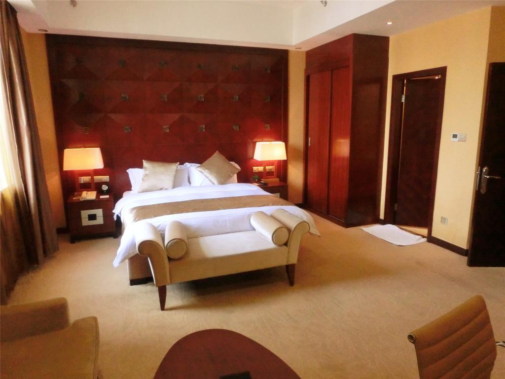 Yue Xiu Hotel Гуанчжоу Номер фото