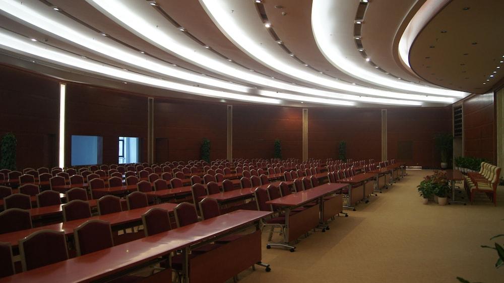 Yue Xiu Hotel Гуанчжоу Экстерьер фото