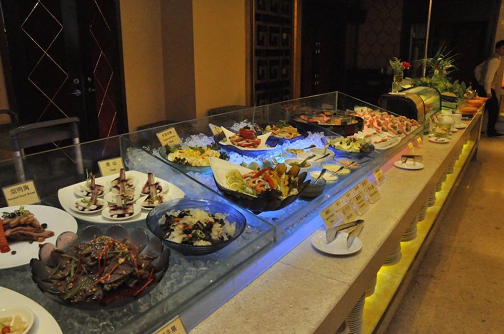 Yue Xiu Hotel Гуанчжоу Экстерьер фото
