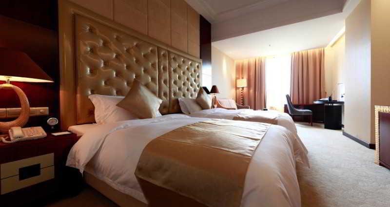 Yue Xiu Hotel Гуанчжоу Экстерьер фото